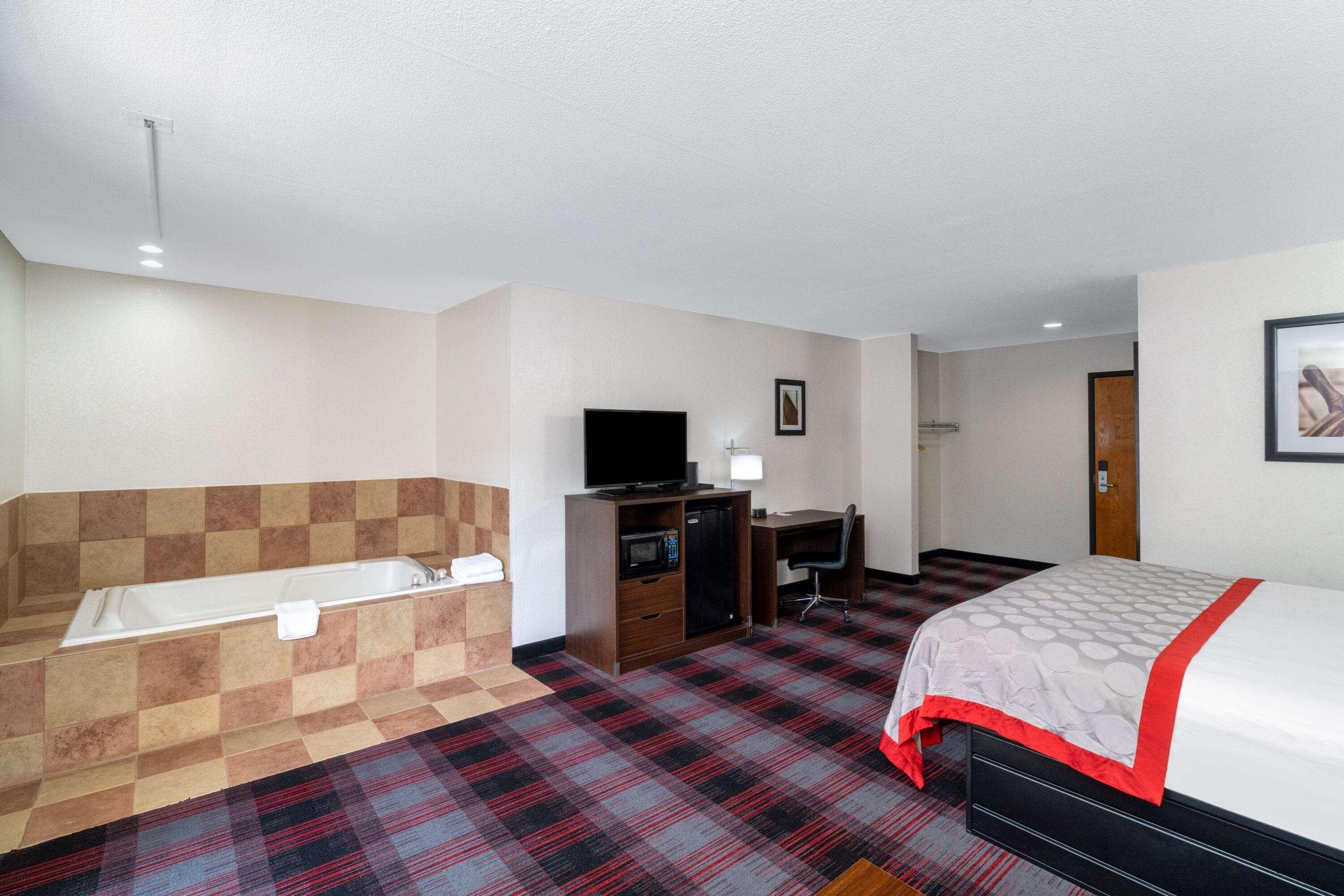 Ramada By Wyndham Maggie Valley Exterior photo