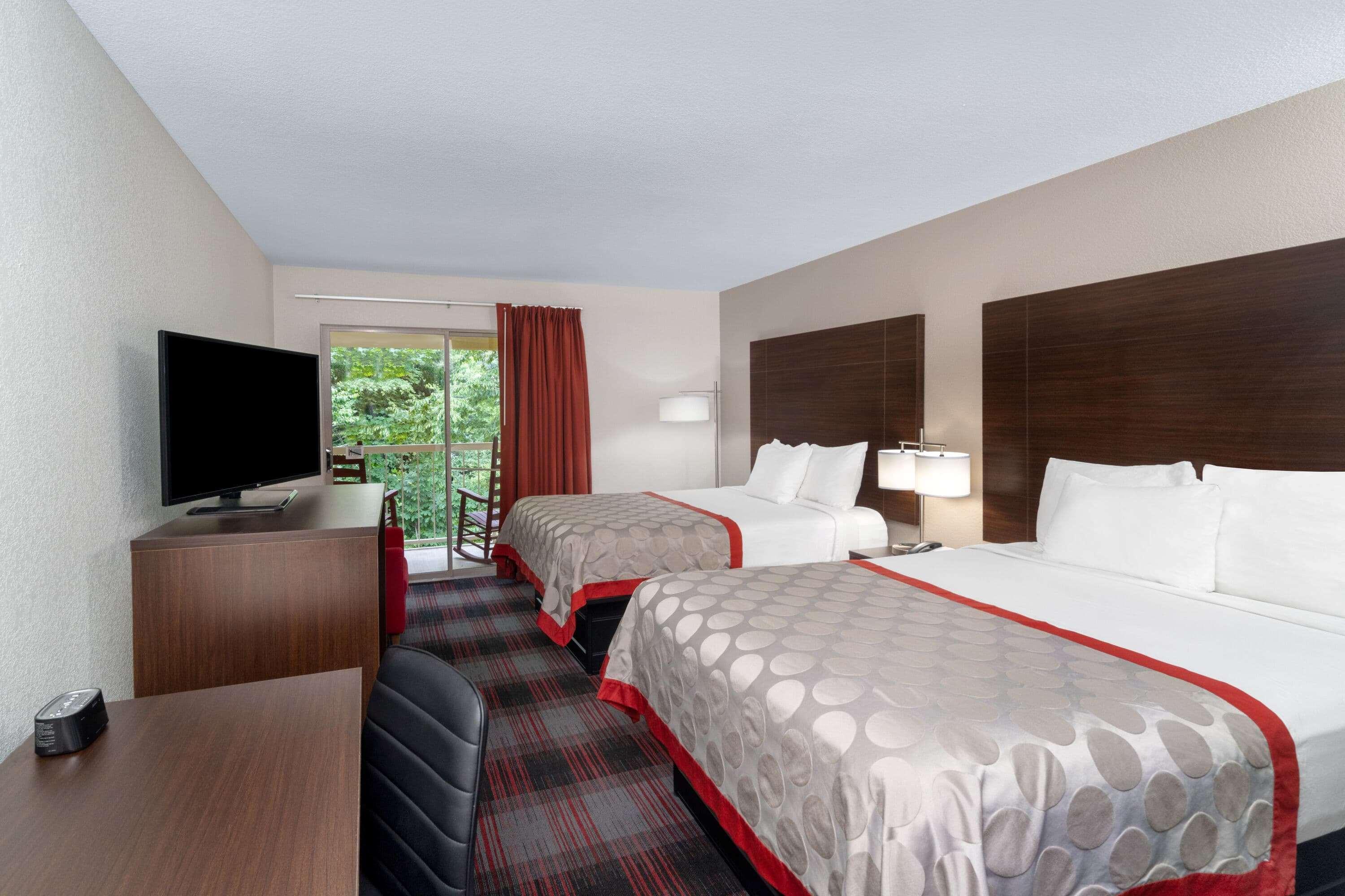 Ramada By Wyndham Maggie Valley Exterior photo